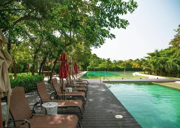 Corasol With Rooftop Pools, Club Access & Private Terrace *