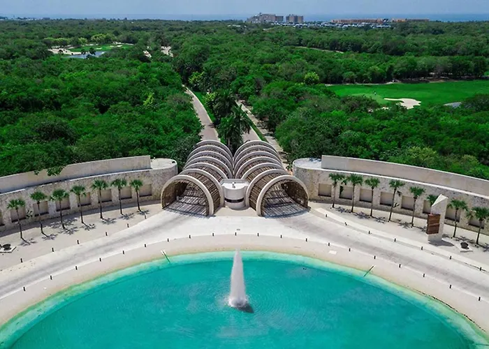 Corasol With Rooftop Pools, Club Access & Private Terrace Playa del Carmen